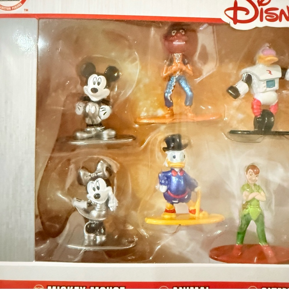 Disney Nano Metalfigs 10 piece Die Cast Metal Action Figure Set - Picture 2 of 5